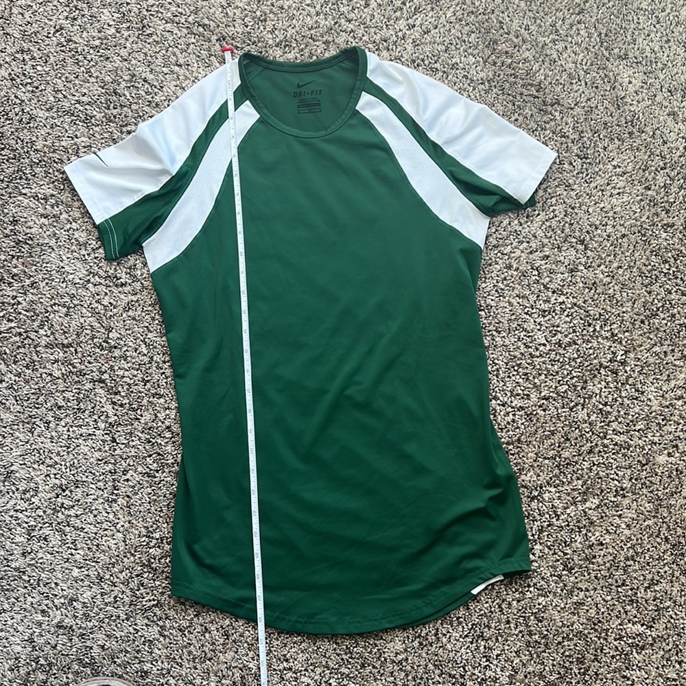 Nike Dri-Fit Women’s Tee Shirt, Size M - Picture 3 of 5